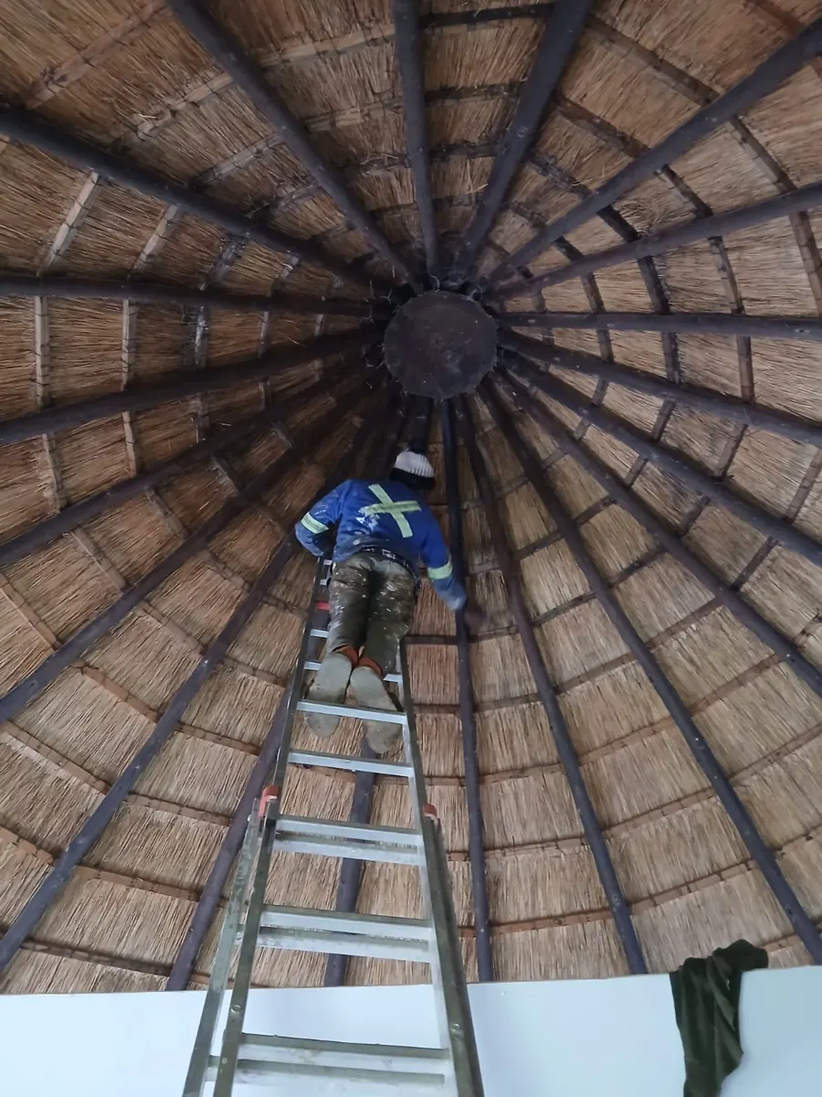 Thatch roof interior restoration
